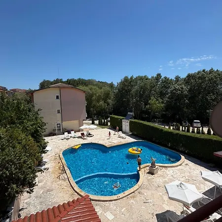 Sunny House Sunny Beach